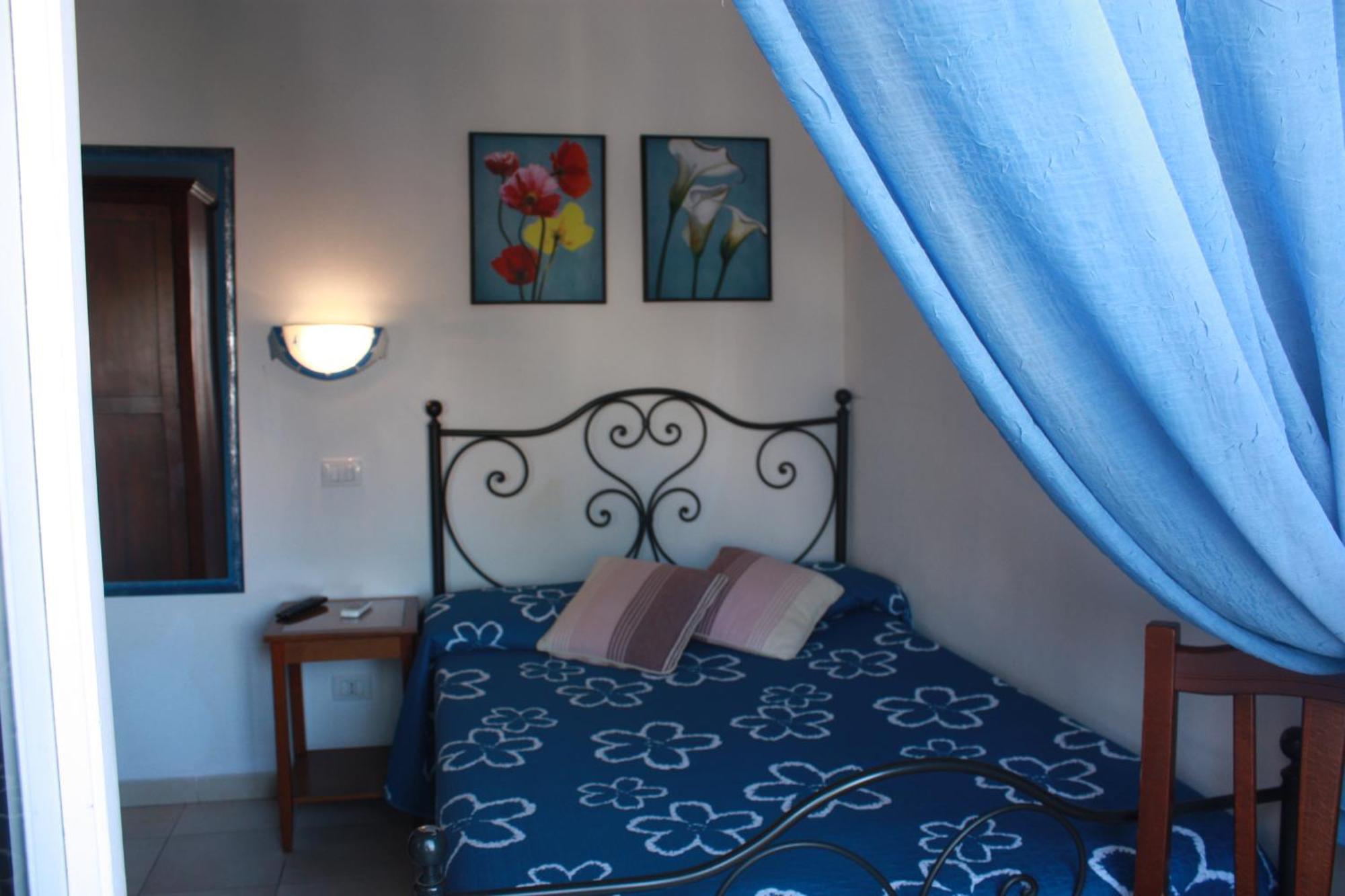 B&B Viadelmare Альгеро Экстерьер фото