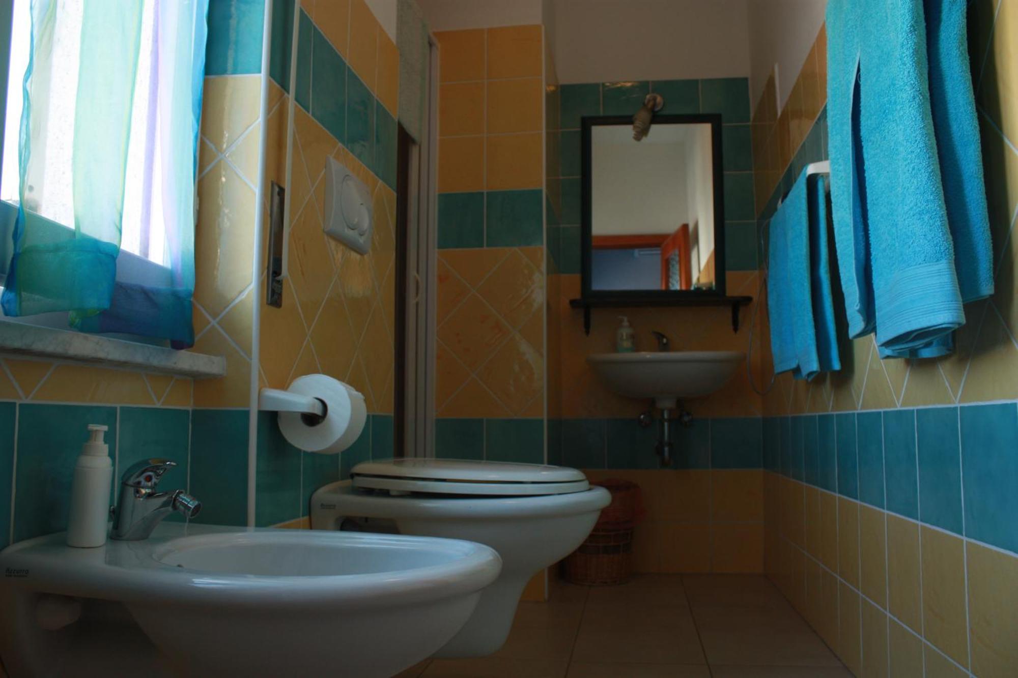 B&B Viadelmare Альгеро Экстерьер фото