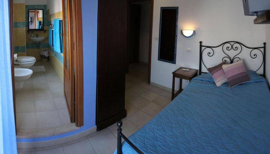 B&B Viadelmare Альгеро Номер фото