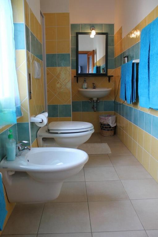 B&B Viadelmare Альгеро Экстерьер фото